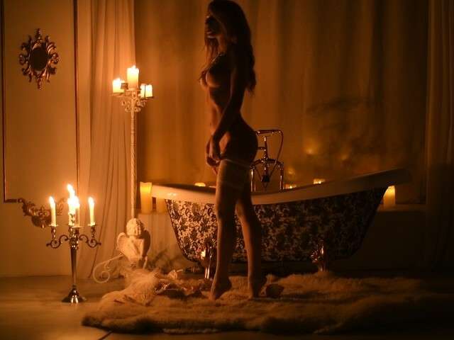 VENICE free hard sexy photo