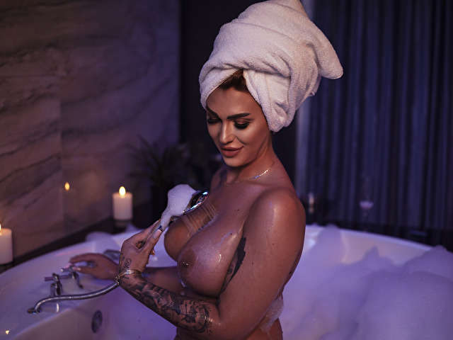 NICOL2NAYA free hard sexy photo