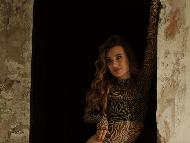 COLDAUTUMN free sexy photo