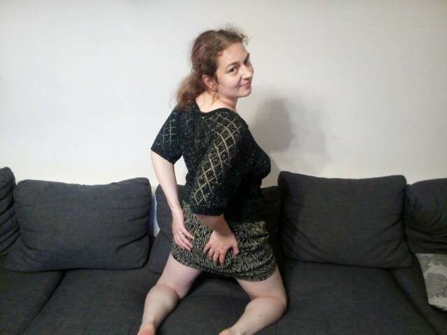 SHYWOMAN3165 free sexy photo