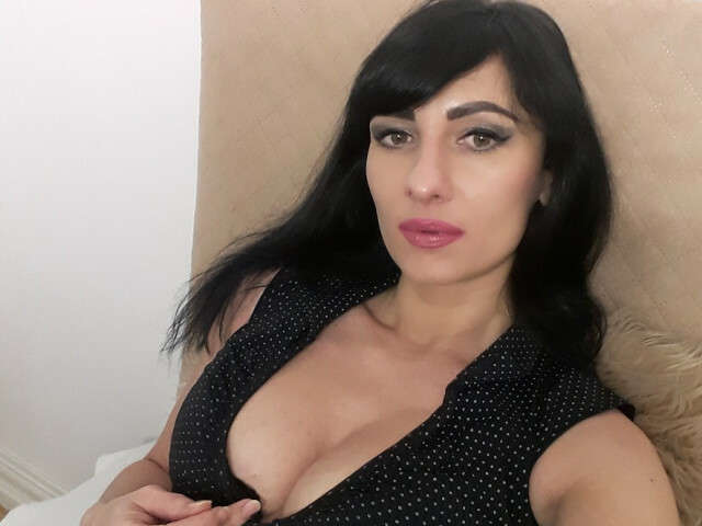 ISABELLUST free hard sexy photo