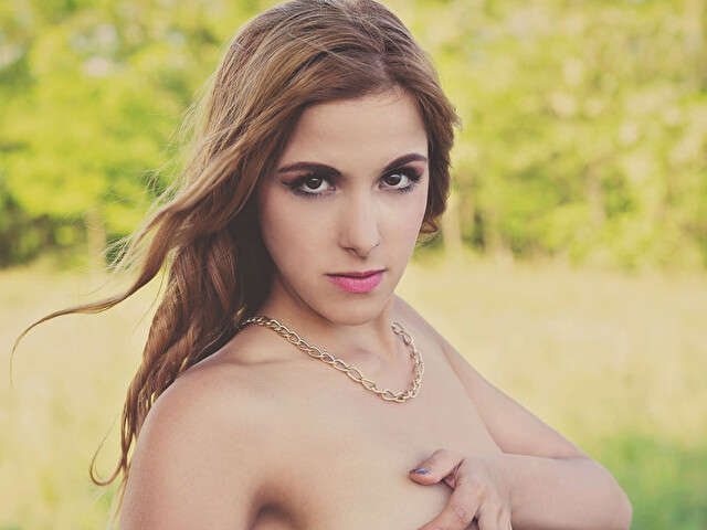 LUNAKENDRICK free hard sexy photo