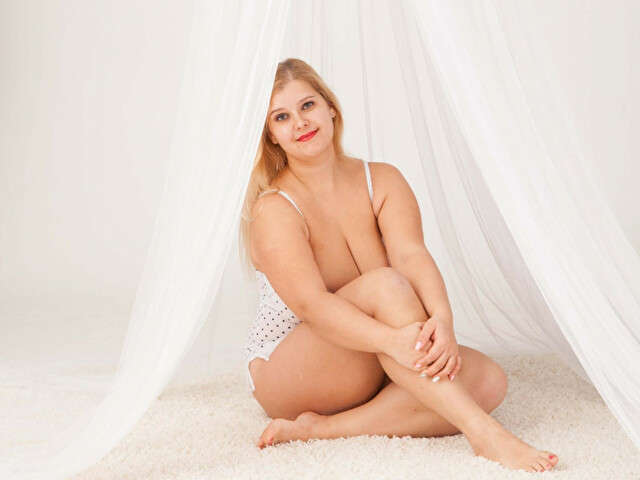 BOOMBOCHKA free hard sexy photo