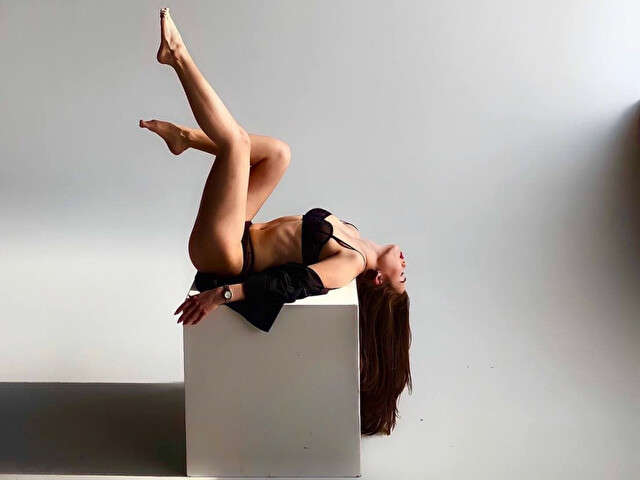 MRSPRETTY free sexy photo