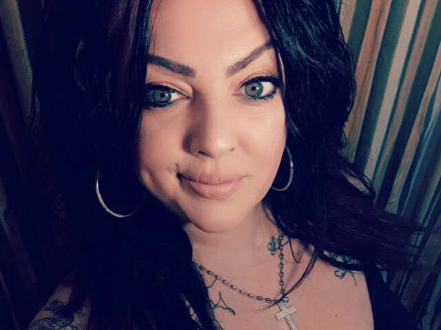 URNAUGHTYGF free sexy photo
