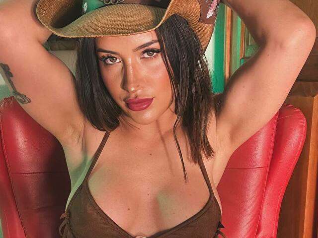 ANITTA free sexy photo