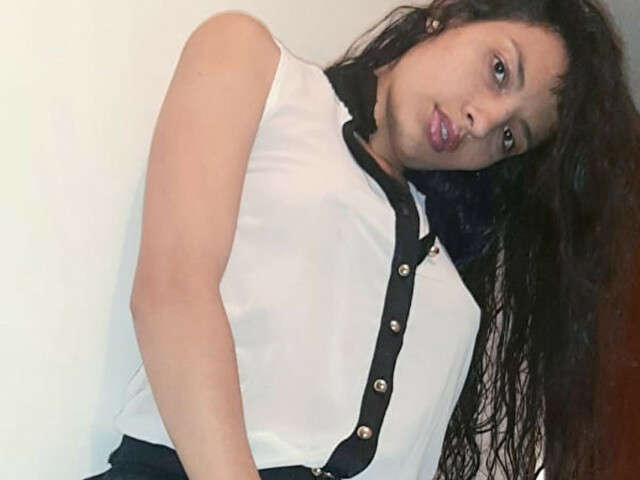 MIAWILD free sexy photo