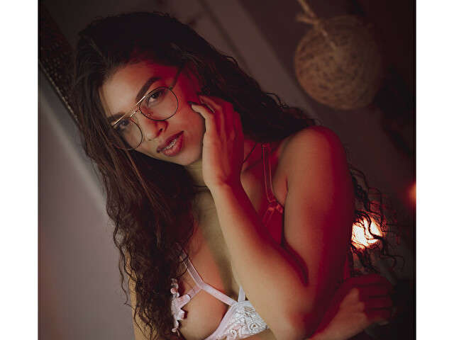 SALOCRUZ free sexy photo