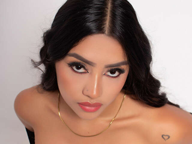 CAMERONC free sexy photo