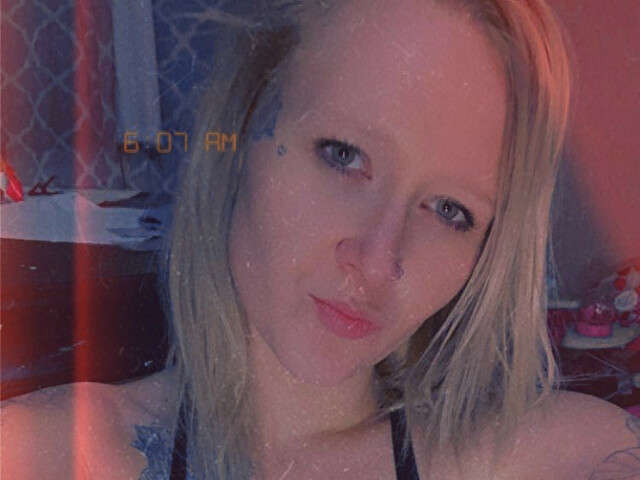 DESSIDAWNN free sexy photo