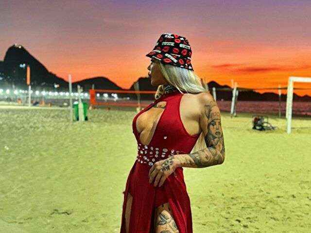 ALINETATUADA free sexy photo