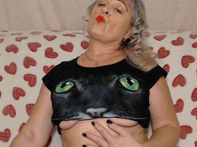 GRANDMILF free sexy photo