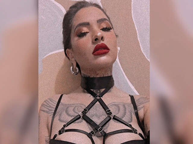 LORENASANTOS free sexy photo