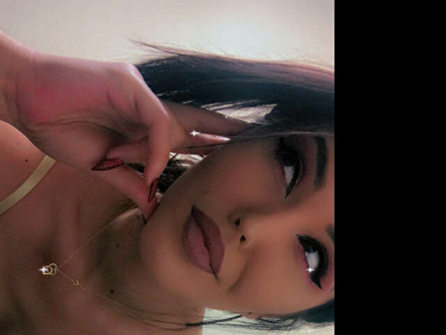 HOTGRETA free sexy photo