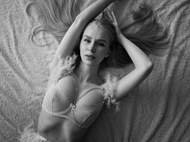 BLONDIANGEL free sexy photo