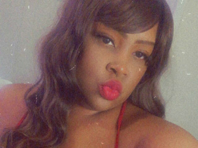 TRINAFOXX free sexy photo