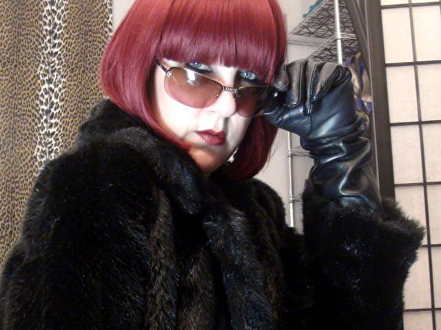 MISTRESSVIV free sexy photo