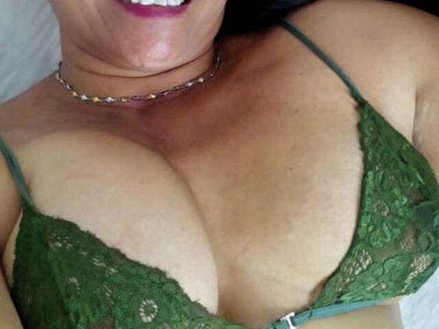 ROXANESALAS free hard sexy photo