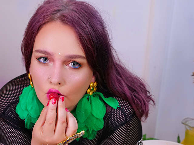 SINFULTITSDD free sexy photo