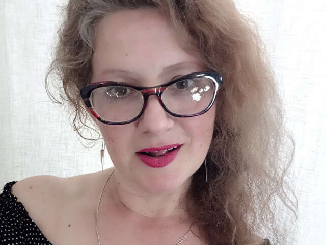 ARIATEASE free sexy photo