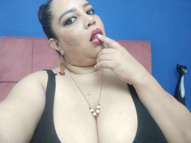 DANNISAJONES free sexy photo