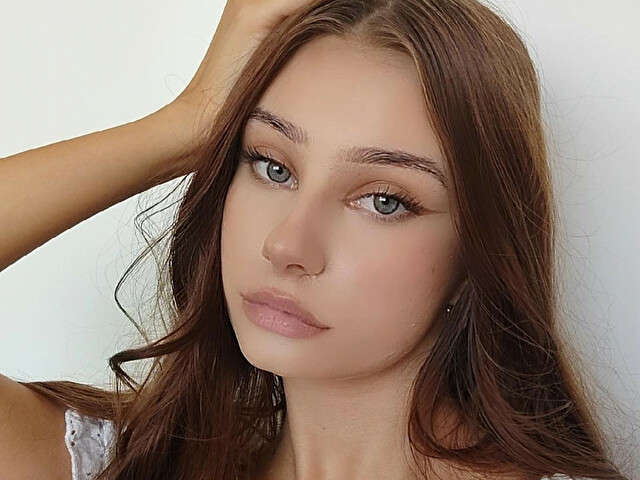 EMILYBELLE free sexy photo