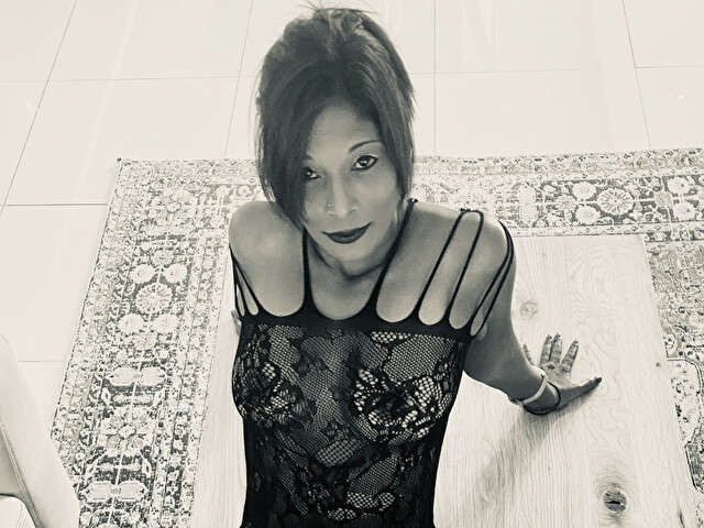 LISA69 free hard sexy photo