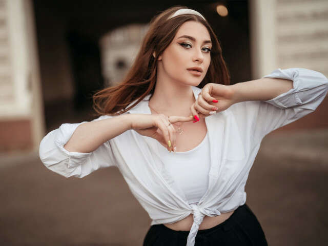 SENSITIVEEE free sexy photo