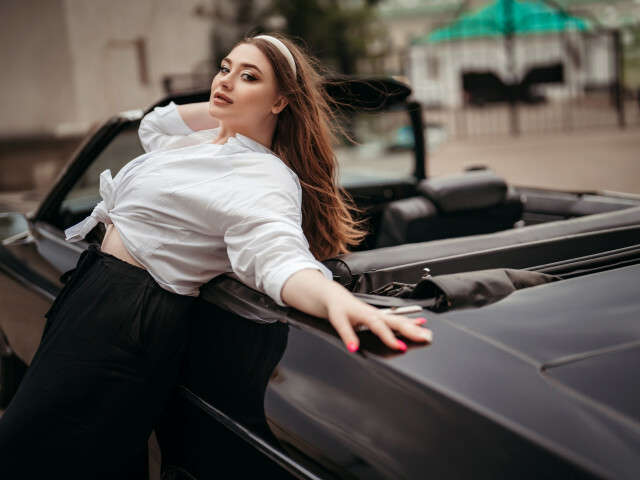 SENSITIVEEE free sexy photo