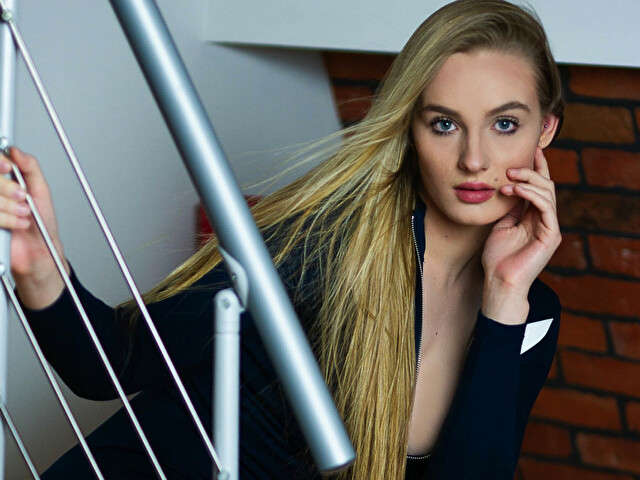OLIVIABENT free sexy photo