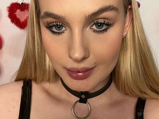 OLIVIABENT free sexy photo