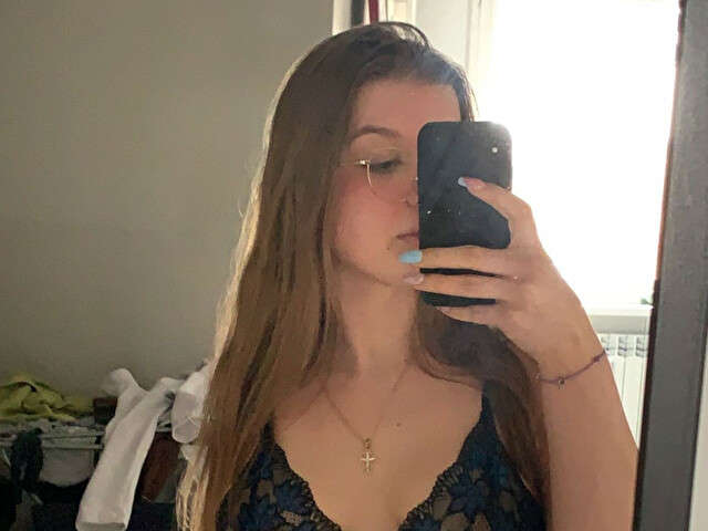 CARMENPARKS free sexy photo