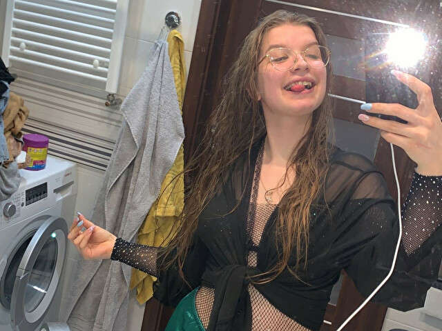 CARMENPARKS free sexy photo