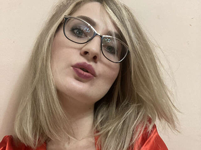 CHRISTINA4U free sexy photo