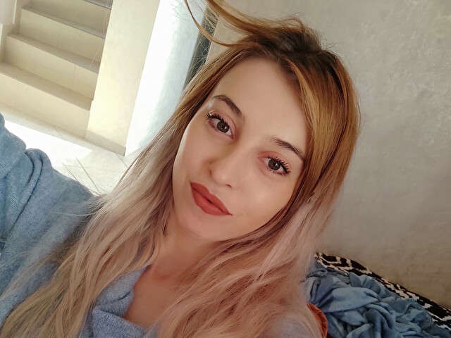 ALISSONONE free sexy photo