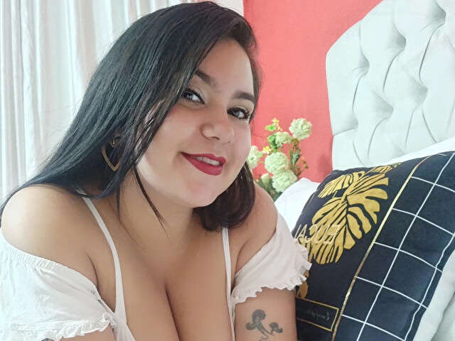 NICOLETRIOS free sexy photo