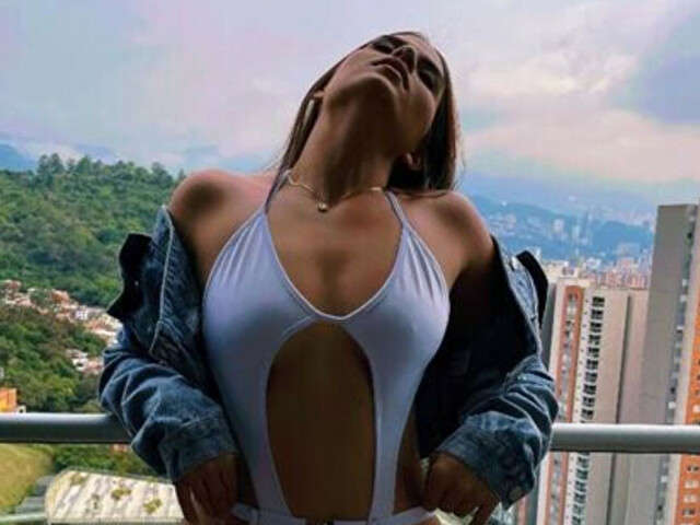 SAMMWHITTE free sexy photo