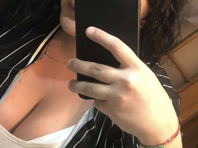 ASHLEYTORN free sexy photo