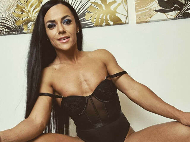 KATYEDAVIS free sexy photo