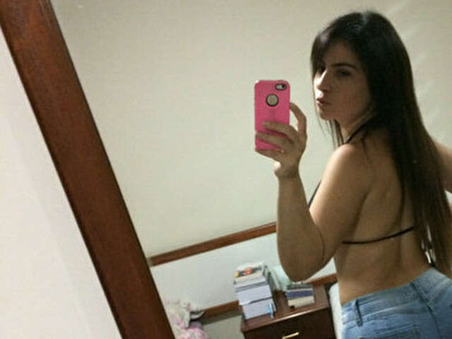 SHEDELICIOUS free sexy photo
