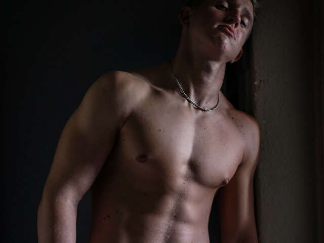 CHRISTIANL free sexy photo