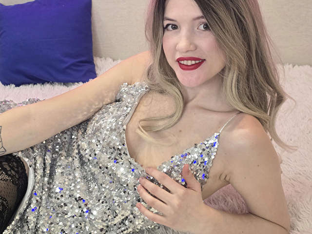 ELLAFERRERA free sexy photo