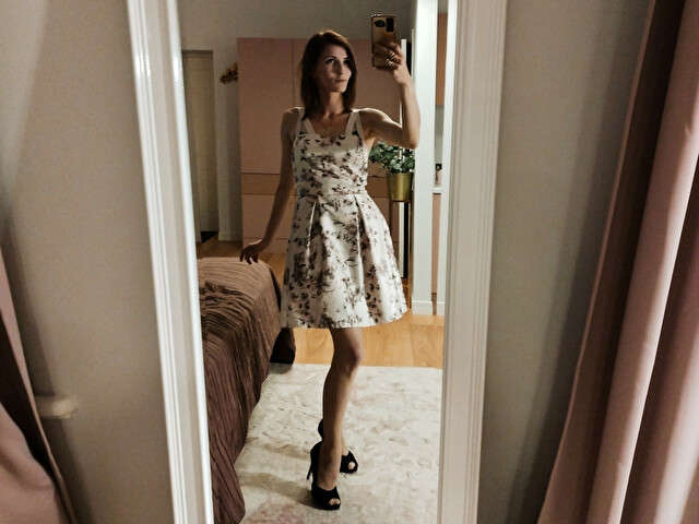 PORCELAIN free sexy photo