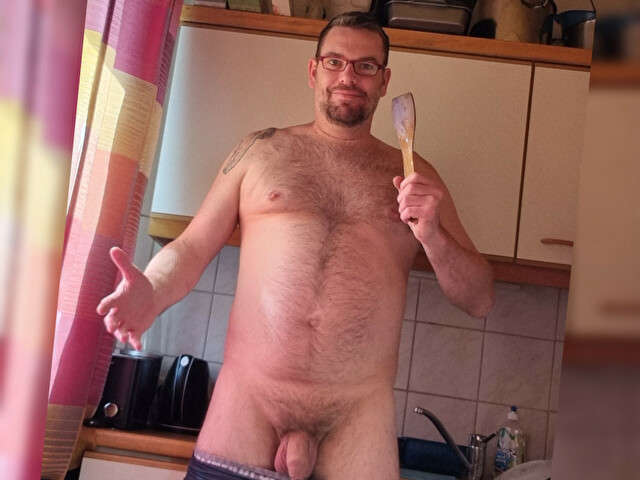 BEARJOHNSON free hard sexy photo