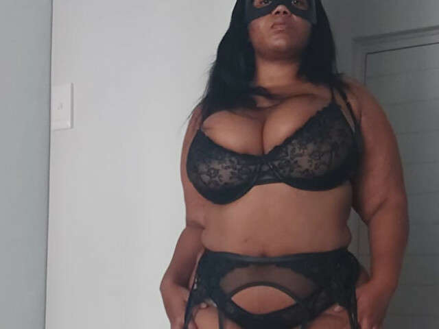 VANESSAMOABI free sexy photo