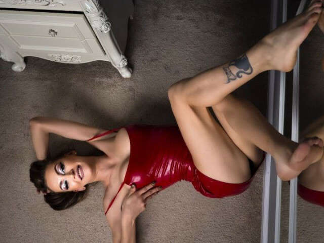 EVELYNMARTIN free hard sexy photo