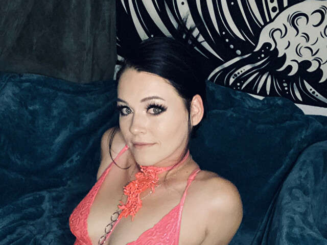 DELILAHRAYNE free sexy photo