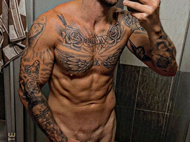 MAAXHOT free hard sexy photo