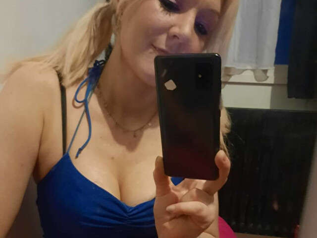 FLEXIBELE free sexy photo