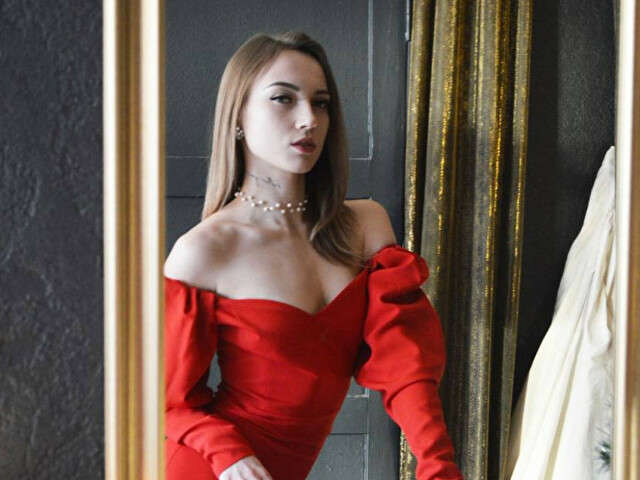 EVELINAMOOR free sexy photo